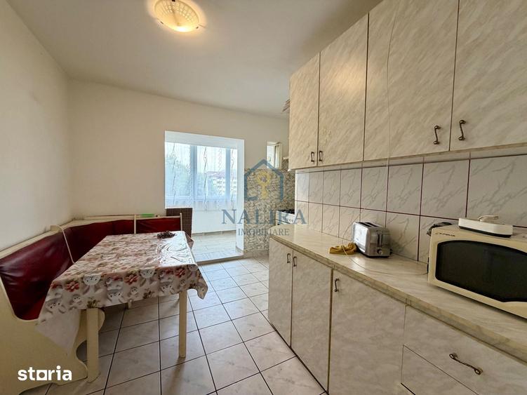 Apartament cu 2 camere decomandat în Orașul Vechi