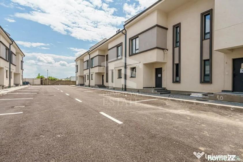 Casă cu 5 camere cu Teren 124 Mp în Giurgiului