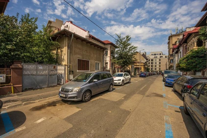 Casă cu Teren 459 Mp în Ferdinand