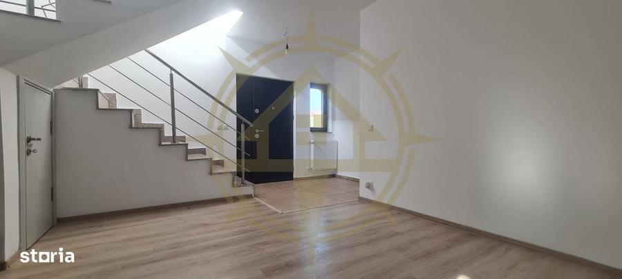 Casă cu 4 camere cu Teren 500 Mp în Snagov