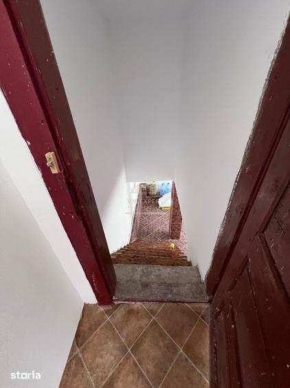 Casă cu 3 camere cu Teren 1709 Mp în Mioarele