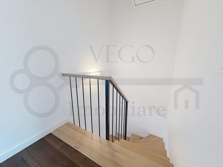 Apartament cu 3 camere semidecomandat, mobilat în Semicentral