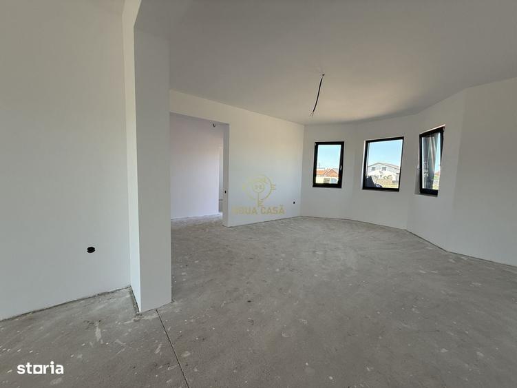 Casă cu 4 camere cu Teren 650 Mp în Mărtinești
