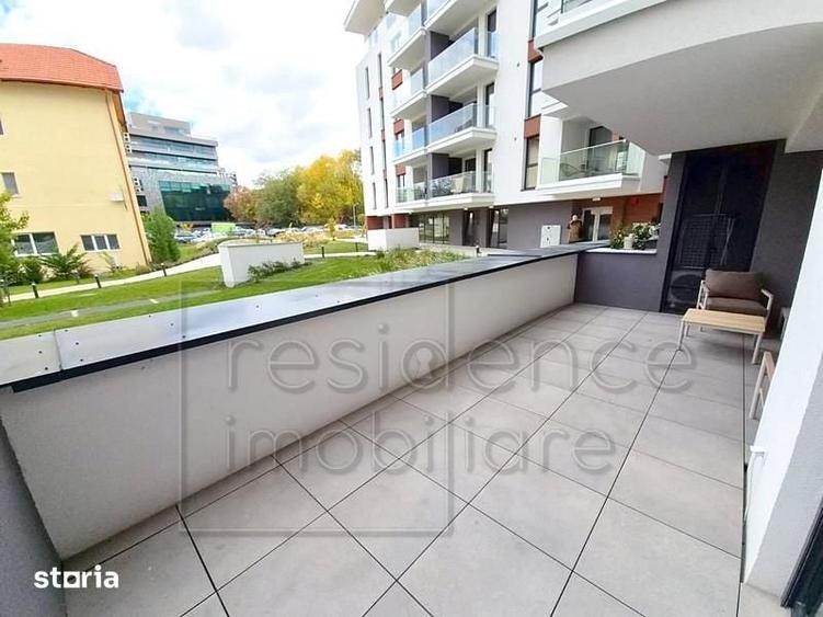 Apartament cu 2 camere semidecomandat în Mărăști