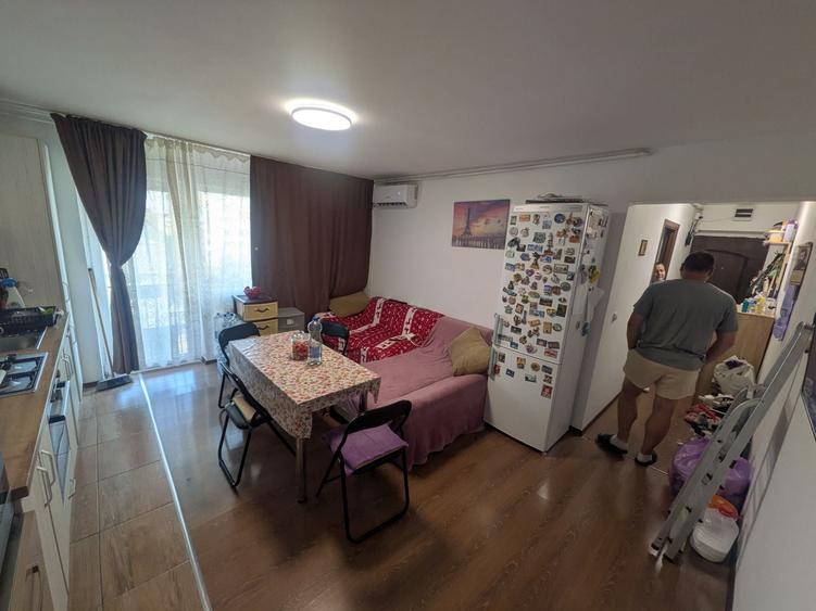 Apartament cu 2 camere semidecomandat în Lugojului