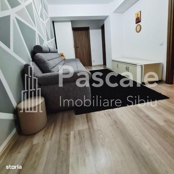 Casă cu 4 camere în Cristian