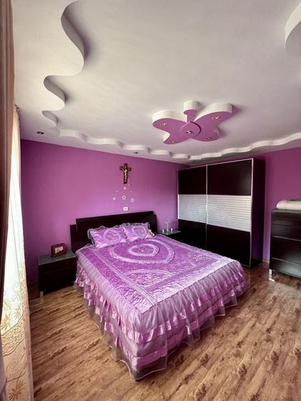 Casă cu 4 camere în Săucești