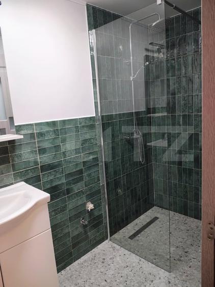 Apartament cu 2 camere semidecomandat, mobilat în Cetate