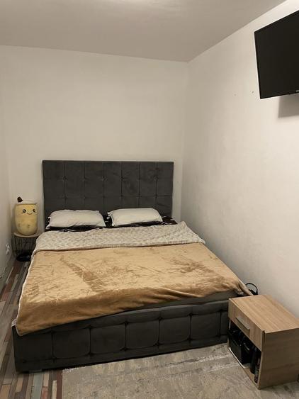 Apartament cu 2 camere decomandat în Exterior Vest