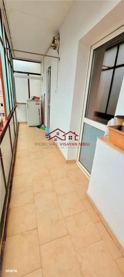 Apartament cu 2 camere decomandat în Ștrand