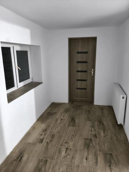Casă cu 3 camere cu Teren 1200 Mp în Corbu