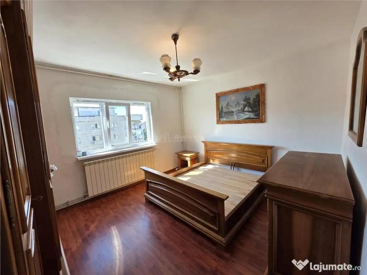Apartament cu 2 camere decomandat în Sebastian