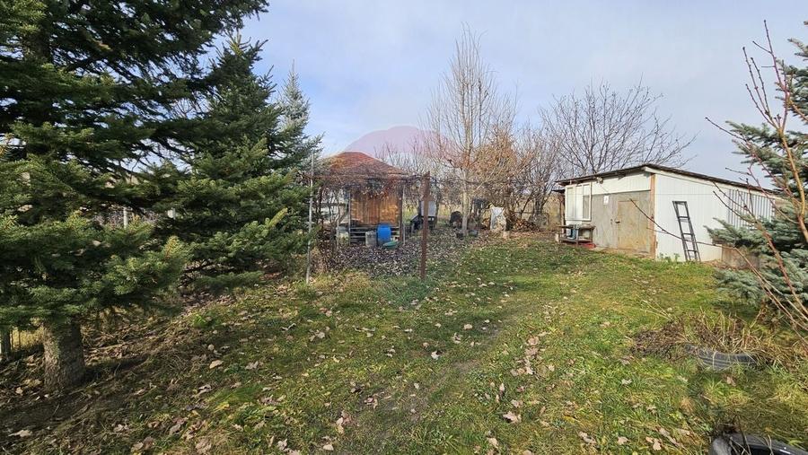 Teren extravilan de 10791 mp, în Fălticeni