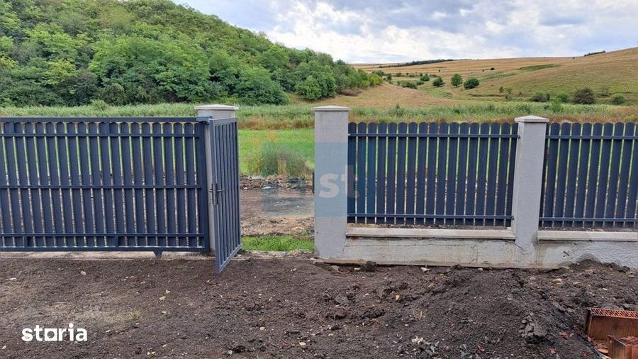 Casă cu 5 camere cu Teren 550 Mp în Apahida