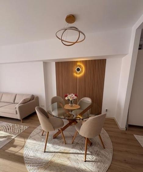 Apartament cu 2 camere decomandat în Drumul Taberei