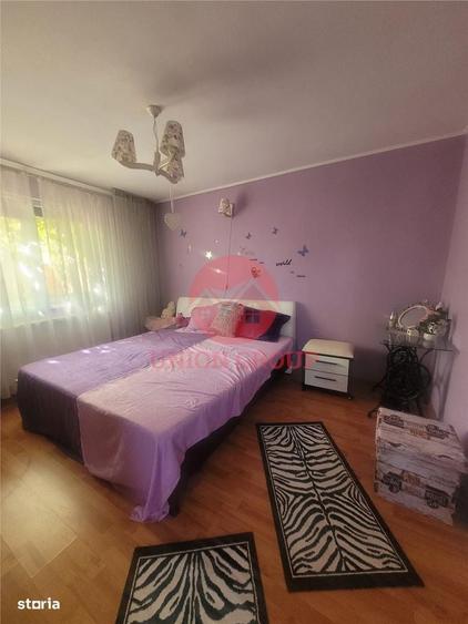 Casă cu 3 camere în Lumina