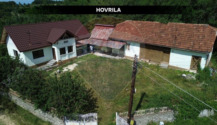 Casă individuală cu 2 camere cu Teren 2628 Mp în Hovrila