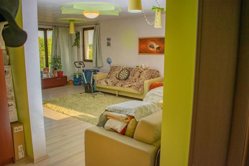 Casă individuală cu 5 camere cu Canalizare în Dârza
