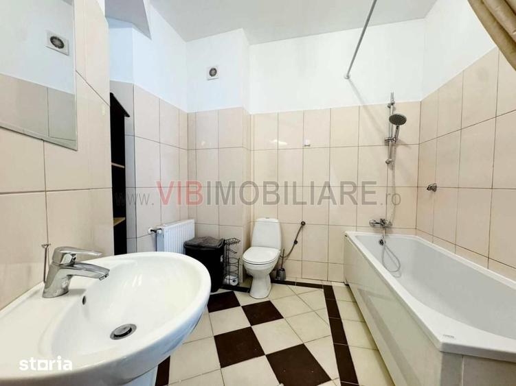 Apartament cu 3 camere semidecomandat în Ștefan cel Mare