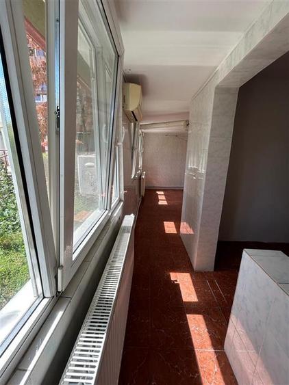 Apartament cu 2 camere decomandat în Viziru 1