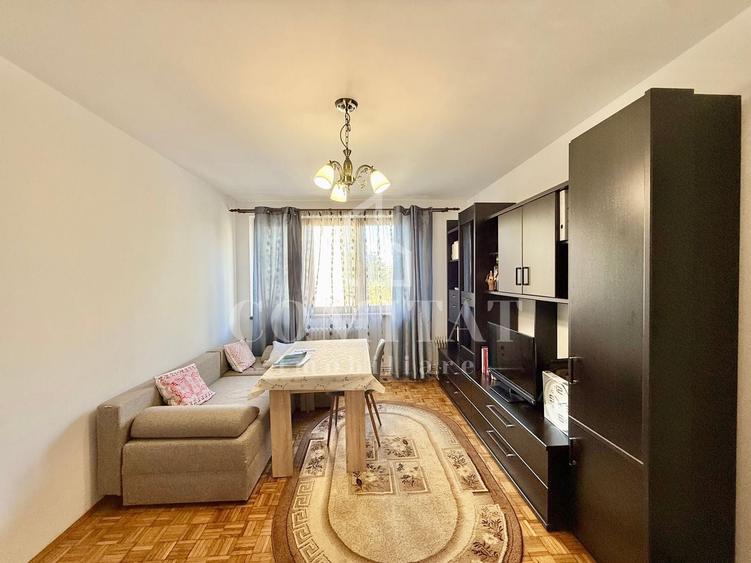 Apartament cu 2 camere semidecomandat, mobilat în Gheorgheni