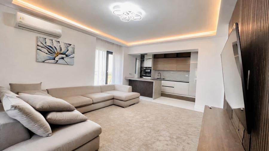 Apartament cu 4 camere, mobilat în Pipera