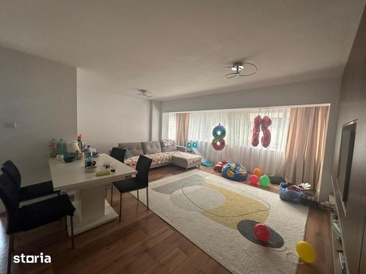Apartament cu 4 camere, mobilat în Babadag