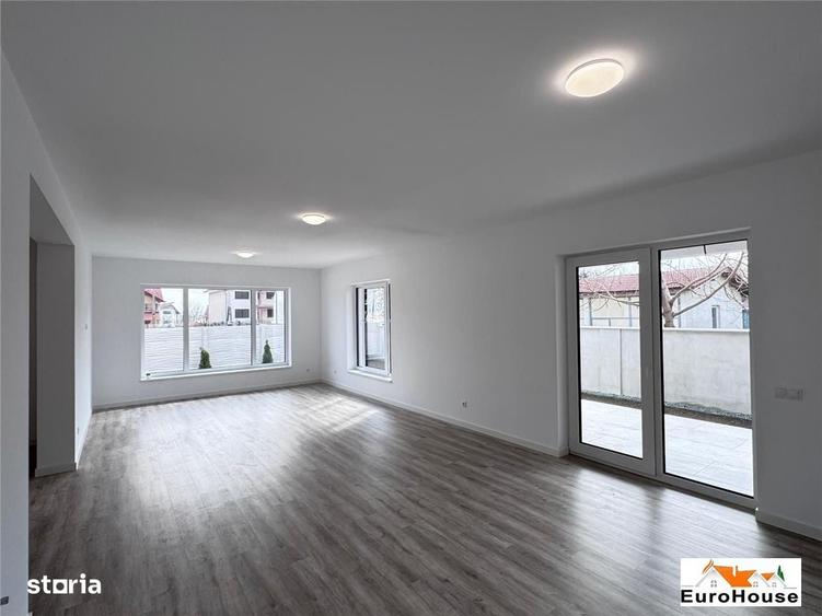 Casă cu 4 camere în Cetate