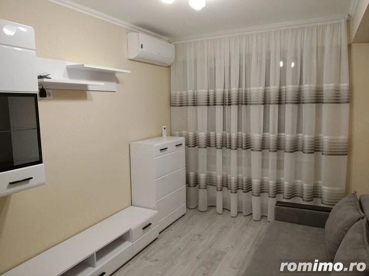 Apartament cu 2 camere decomandat în Universitate