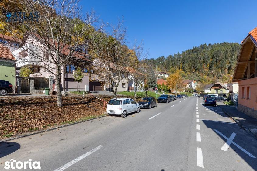 Apartament cu 4 camere în Schei