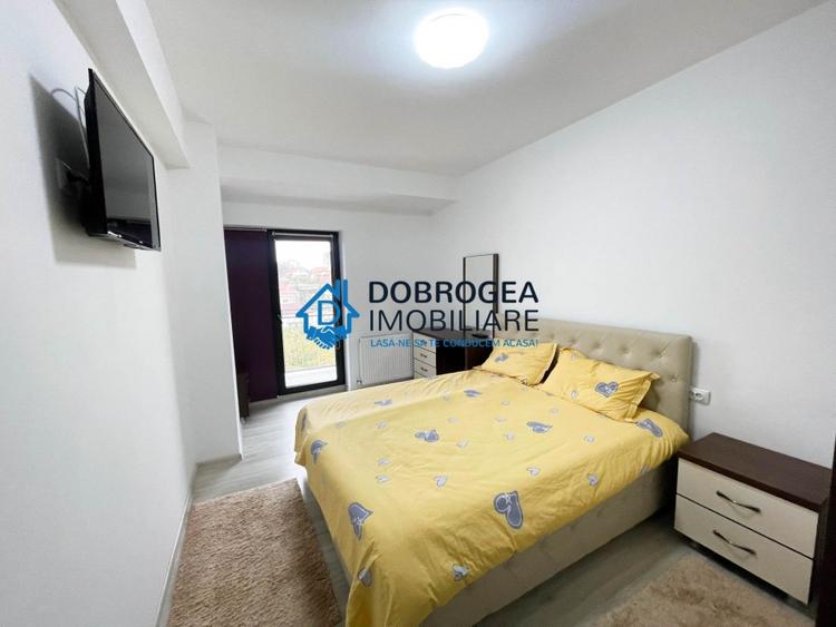 Apartament cu 2 camere decomandat, mobilat în C5