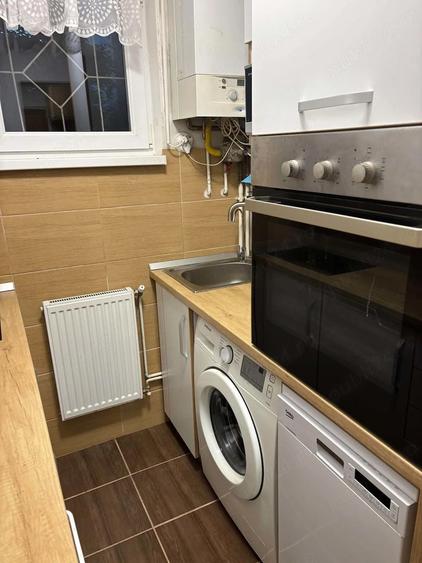 Apartament cu 2 camere decomandat în Tudor