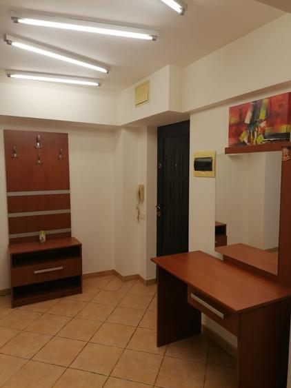 Inchiriez micro apartament 30 mp - 2