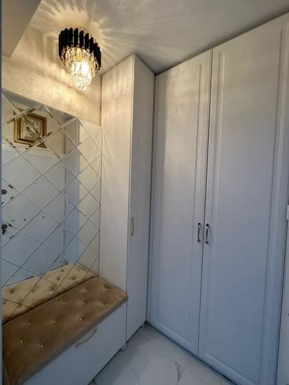 Casă cu 5 camere cu Canalizare în Titan