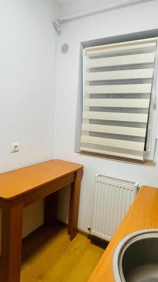 Garsonieră semidecomandată în Central