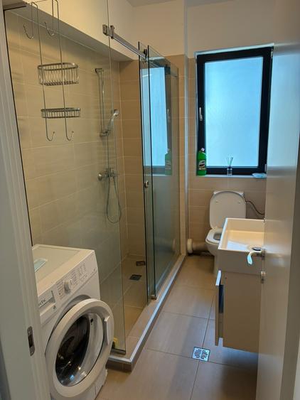 Apartament cu 2 camere semidecomandat în Parcul Carol