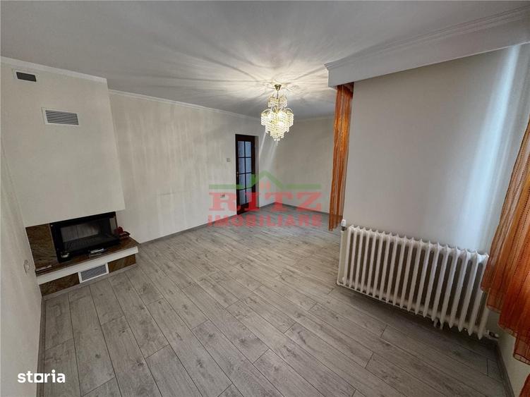 Casă cu 3 camere în Orașul de Jos
