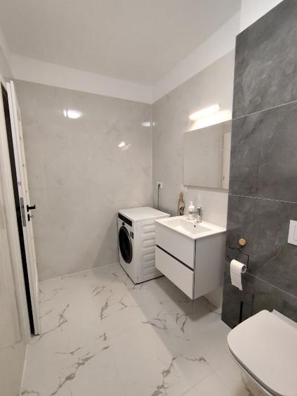 Apartament cu 2 camere semidecomandat, mobilat în Torontalului