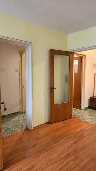 Apartament cu 2 camere semidecomandat, mobilat în Drumul Taberei