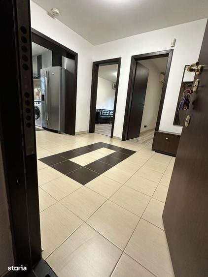 Apartament cu 4 camere decomandat în Drumul Taberei