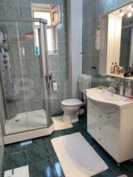 Casă individuală cu 8 camere cu Piscina în Exterior Nord
