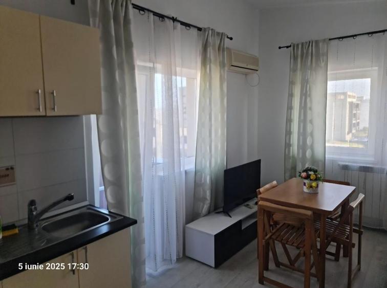 Apartament cu 2 camere semidecomandat în Nord