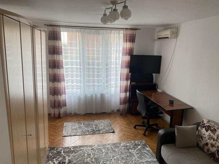 Garsonieră în Dâmbu Pietros