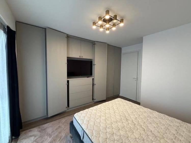 Apartament cu 2 camere semidecomandat, mobilat în Aviației