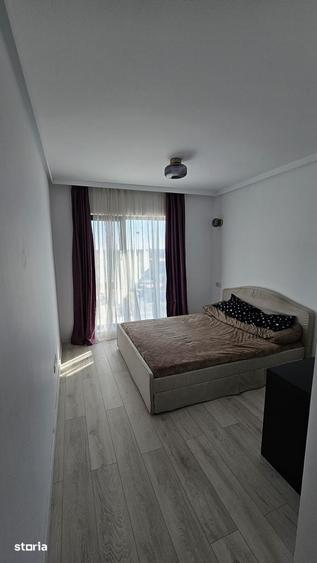 Apartament cu 8 camere în Vest