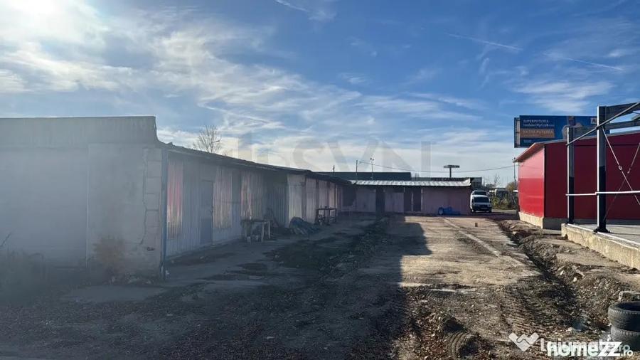 Teren în Vest