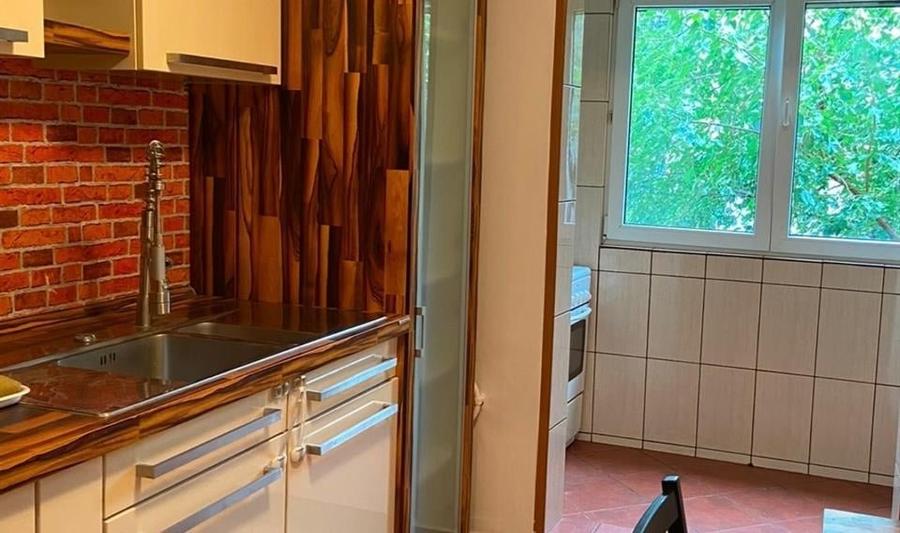 Apartament cu 2 camere decomandat în Crângași