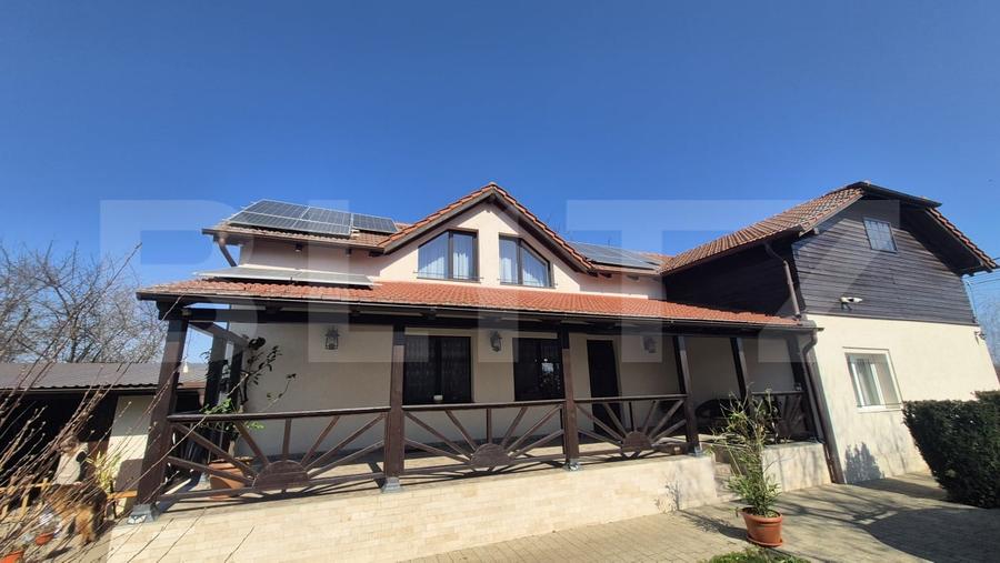 Casă individuală cu 5 camere cu Canalizare în Lazuri