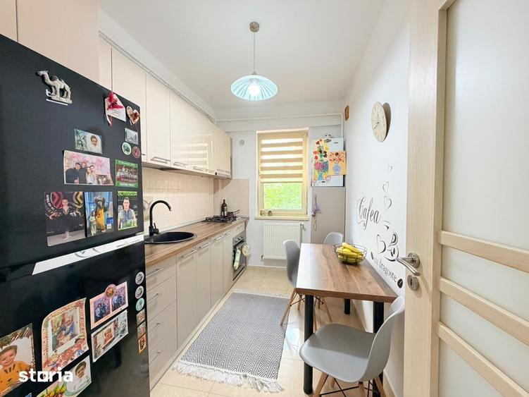 Apartament cu 3 camere decomandat, 77 mp, Etaj 1 + Parcare privata - 2