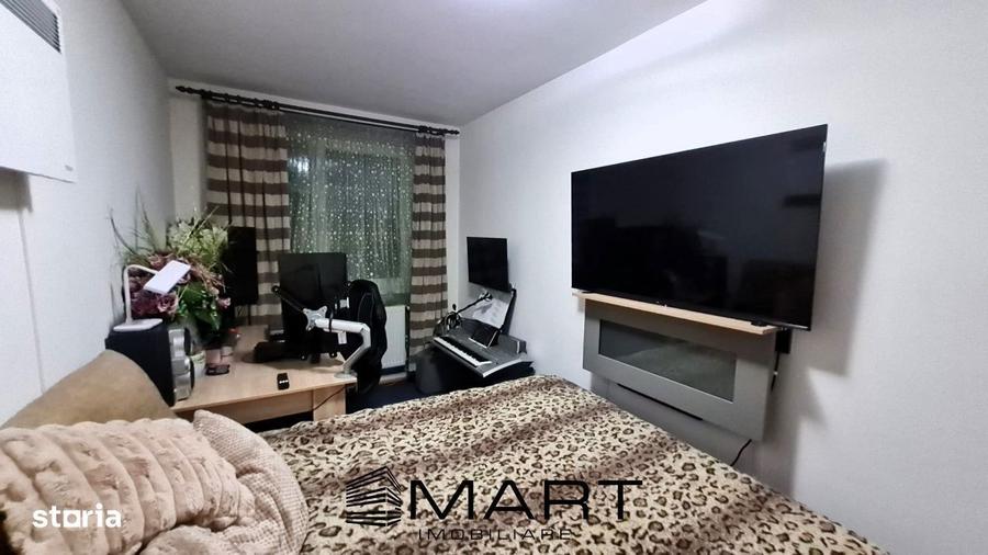 Apartament cu 3 camere decomandat, mobilat în Mihai Viteazul